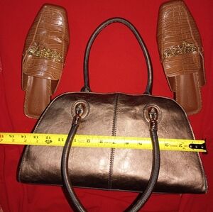 Free Bag & Loafers Gold Chain